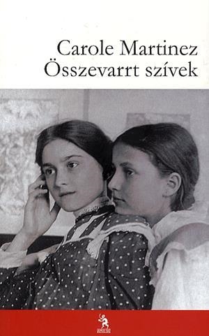 Összevarrt szívek